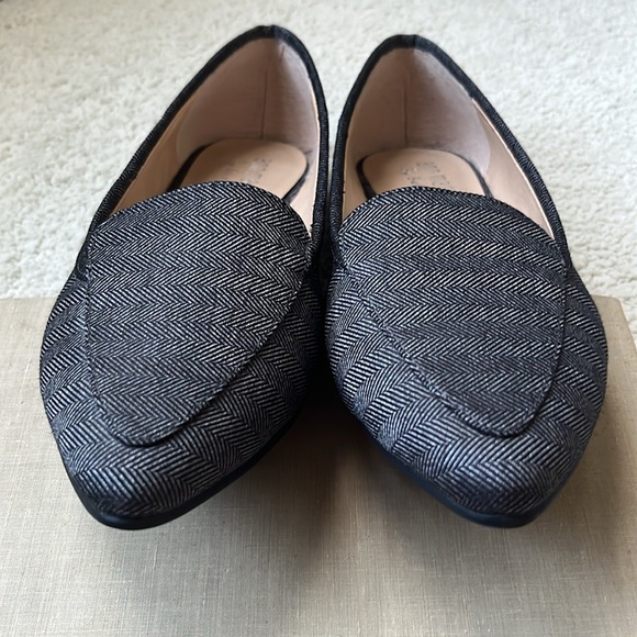 NWOT Ann Merino by Bettye Muller Loafer - Picture 5 of 9